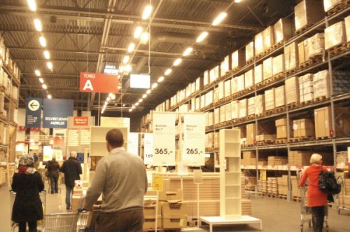 compra de materiales en IKEA